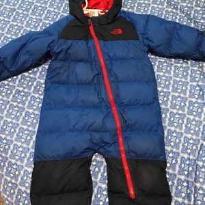 Boy’s North face Snow Suit